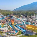 酒店 Orka World & Aquapark 厄吕代尼兹