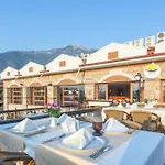 Hotel Orka World & Aquapark