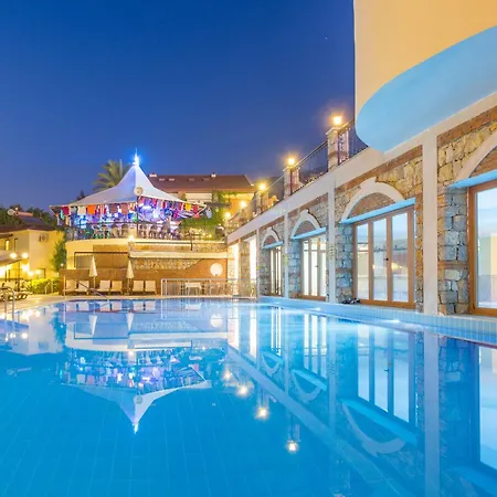 Orka World & Aquapark 4*