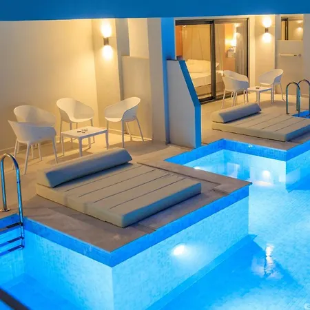 호텔 Orka World & Aquapark 4*