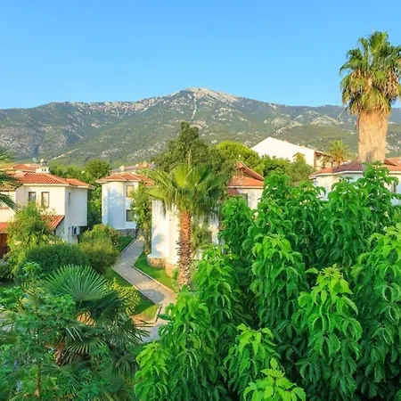 Orka World & Aquapark 4*