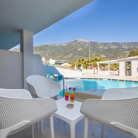 Hotel Orka World & Aquapark 4*